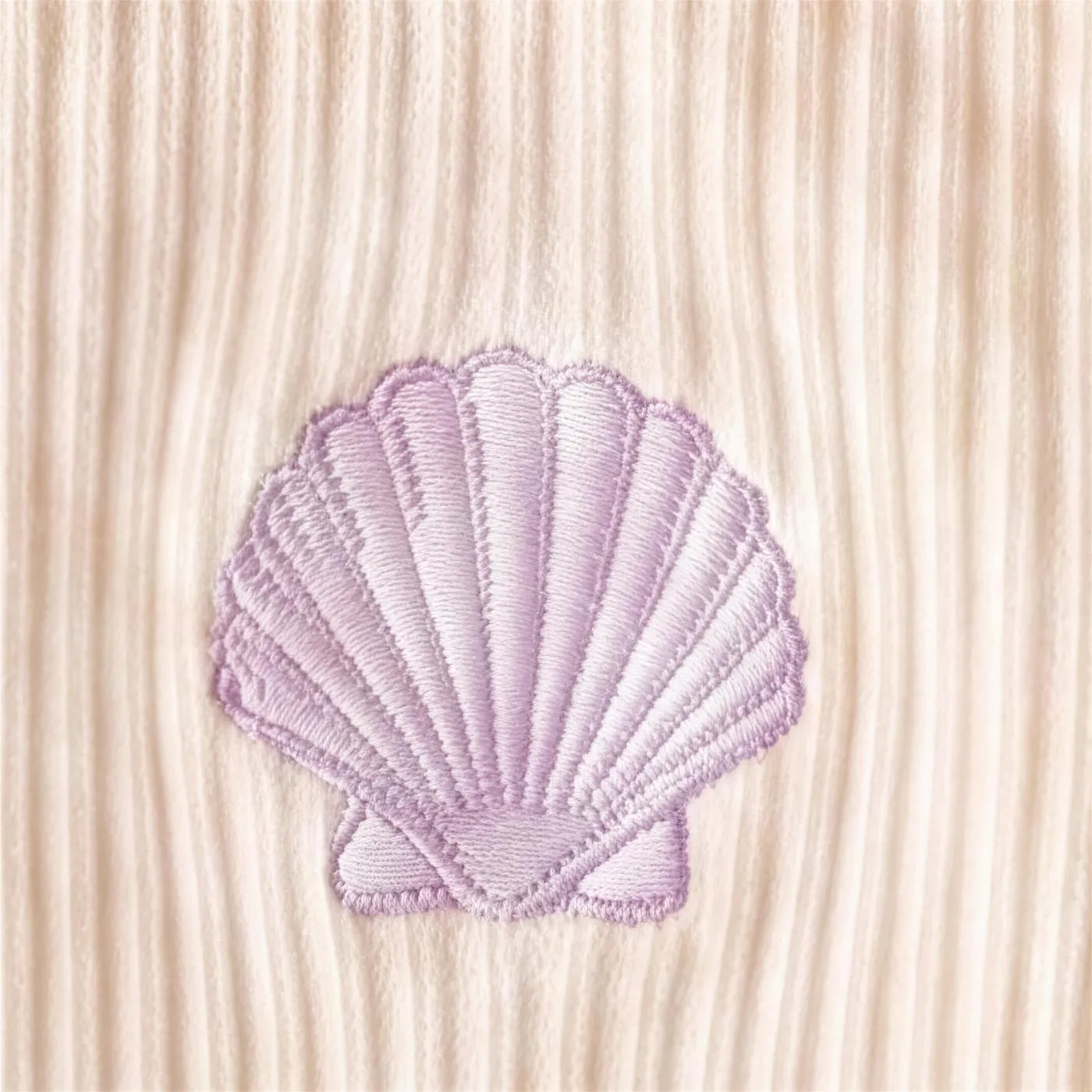 Conchiglia — Stickerei im Detail